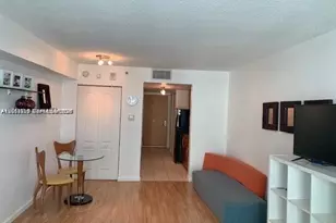 1200 Brickell Bay Dr, Miami, FL 33131 - Photo 2