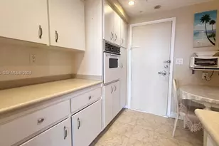 3200 NE 36th St, Fort Lauderdale, FL 33308 - Photo 10