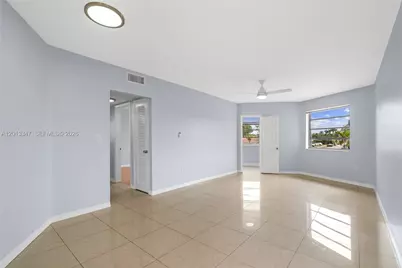 18638 NE 18th Ave #244, Miami, FL 33179 - Photo 6