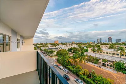 1000 Michigan Ave #704, Miami Beach, FL 33139 - Photo 20