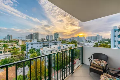 1000 Michigan Ave #704, Miami Beach, FL 33139 - Photo 2