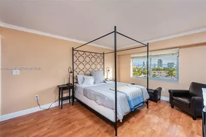 1000 Michigan Ave #704, Miami Beach, FL 33139 - Photo 14