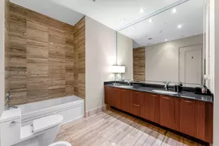 15811 Collins Ave, Sunny Isles Beach, FL 33160 - Photo 14
