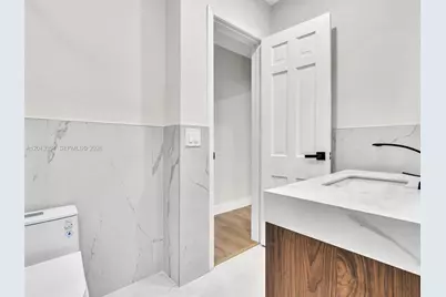 2101 NE 54th Ct, Fort Lauderdale, FL 33308 - Photo 30