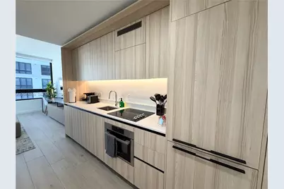 225 N Miami Ave #1412, Miami, FL 33128 - Photo 2