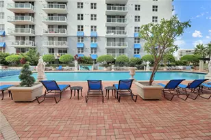 5085 NW 7th St, Miami, FL 33126 - Photo 30