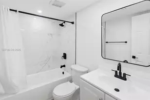 2232 N Cypress Bend Dr, Pompano Beach, FL 33069 - Photo 26