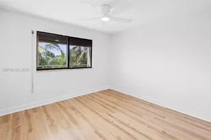 2232 N Cypress Bend Dr, Pompano Beach, FL 33069 - Photo 28