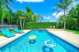 1241 S 13th Ave, Hollywood, FL 33019 - Photo 1