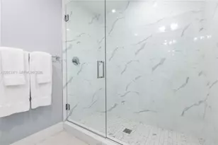 133 Isle of Venice Dr, Fort Lauderdale, FL 33301 - Photo 22