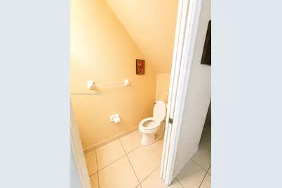 993 NE 3rd Ave, Homestead, FL 33030 - Photo 16