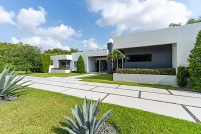 6785 SW 99th Ter, Pinecrest, FL 33156 - Photo 2