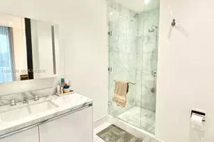 16901 Collins Ave, Sunny Isles Beach, FL 33160 - Photo 32