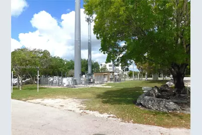 27230 S Dixie Hwy, Homestead, FL 33032 - Photo 4