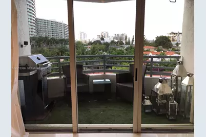 1401 Bay Rd #513, Miami Beach, FL 33139 - Photo 6