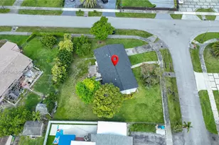 10370 SW 44th St, Miami, FL 33165 - Photo 22