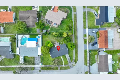10370 SW 44th St, Miami, FL 33165 - Photo 24