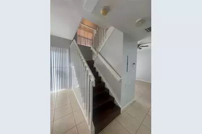 10666 SW 7th St #2106, Pembroke Pines, FL 33025 - Photo 6