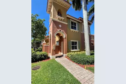 10666 SW 7th St #2106, Pembroke Pines, FL 33025 - Photo 1
