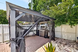 1823 SW 29th St, Fort Lauderdale, FL 33315 - Photo 26