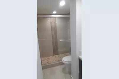 310 Fontainebleau Blvd #203, Miami, FL 33172 - Photo 6