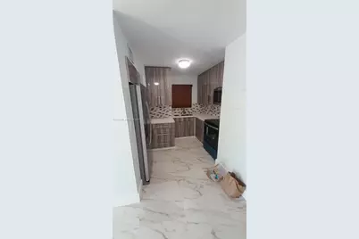 310 Fontainebleau Blvd #203, Miami, FL 33172 - Photo 20