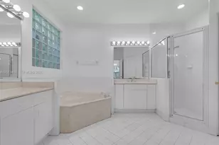 9803 NW 32nd St, Doral, FL 33172 - Photo 26