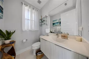 10515 NW 78th Terrace, Doral, FL 33178 - Photo 14