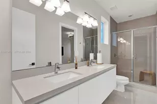 7535 NW 98th Ave, Doral, FL 33178 - Photo 28