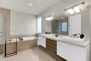 7535 NW 98th Ave, Doral, FL 33178 - Photo 22