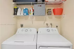 406 N Laurel Dr, Margate, FL 33063 - Photo 18