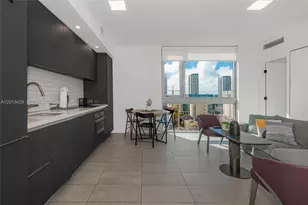 227 NE 2nd St, Miami, FL 33132 - Photo 36