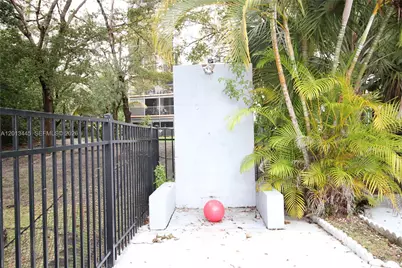 17890 W Dixie Hwy 519 Hwy #519, North Miami Beach, FL 33160 - Photo 34