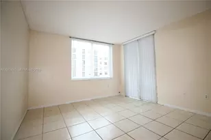 17890 W Dixie Hwy 519 Hwy, North Miami Beach, FL 33160 - Photo 16