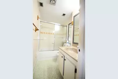17890 W Dixie Hwy 519 Hwy #519, North Miami Beach, FL 33160 - Photo 18