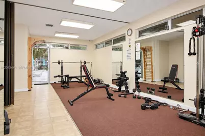 17890 W Dixie Hwy 519 Hwy #519, North Miami Beach, FL 33160 - Photo 30