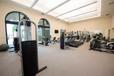 1300 Ponce De Leon Blvd #603, Coral Gables, FL 33134 - Photo 8