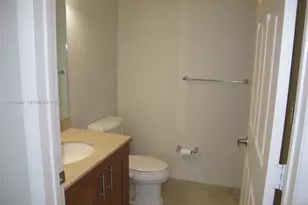 1300 Ponce de Leon Blvd, Coral Gables, FL 33134 - Photo 12