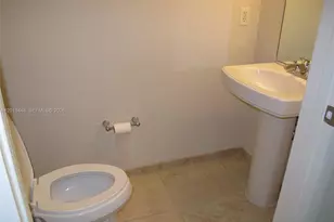 1300 Ponce de Leon Blvd, Coral Gables, FL 33134 - Photo 14