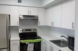 3300 NE 191st St, Aventura, FL 33180 - Photo 10