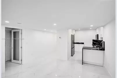 3625 N Country Club Dr #2310, Aventura, FL 33180 - Photo 6