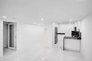 3625 N Country Club Dr, Aventura, FL 33180 - Photo 6