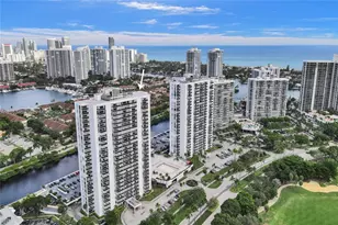 3625 N Country Club Dr, Aventura, FL 33180 - Photo 58