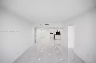 3625 N Country Club Dr, Aventura, FL 33180 - Photo 40