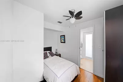 1281 S Venetian Way, Miami, FL 33139 - Photo 40