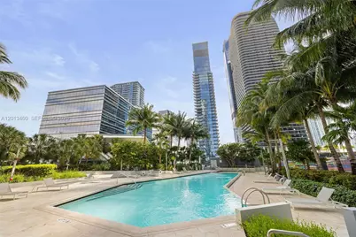 88 SW 7th St #1201, Miami, FL 33130 - Photo 32