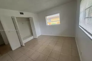 1480 NW 19th Ct, Fort Lauderdale, FL 33311 - Photo 6