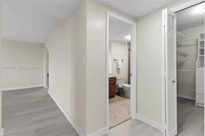 1800 NE 114th St #601, Miami, FL 33181 - Photo 22