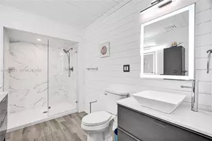 200 SE 3rd St, Pompano Beach, FL 33060 - Photo 28