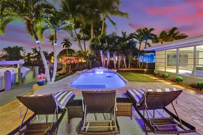 200 SE 3rd St, Pompano Beach, FL 33060 - Photo 2